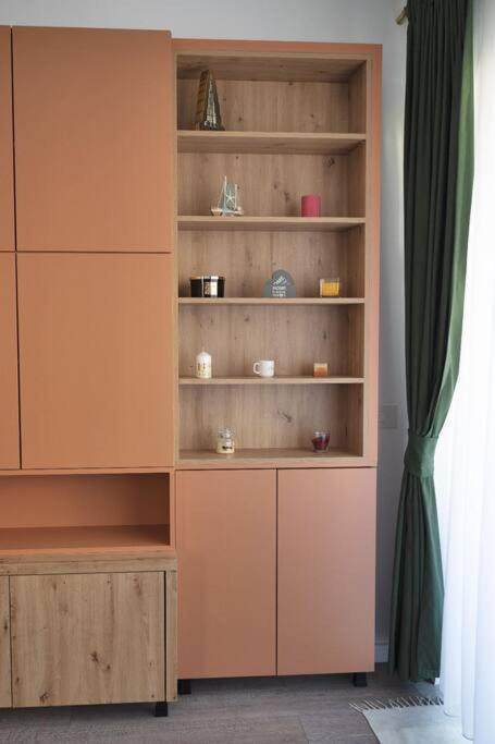 Eliza'S Apartment By Oasis Homes Oradea Bagian luar foto