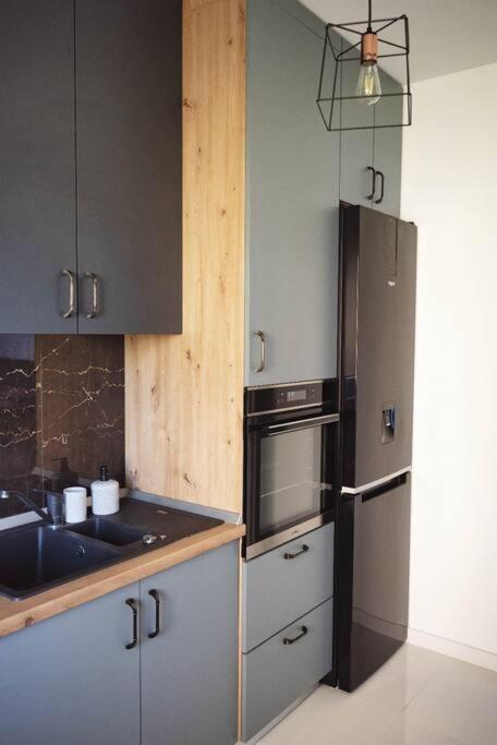 Eliza'S Apartment By Oasis Homes Oradea Bagian luar foto
